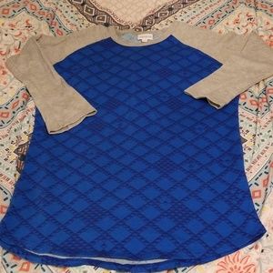 Lularoe tee shirt